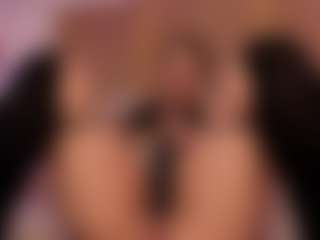 GretaVelvet's Live Sex Cam Show