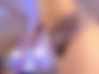 GretaVelvet's Live Sex Cam Show