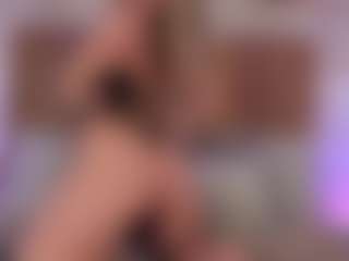 GretaVelvet's Live Sex Cam Show
