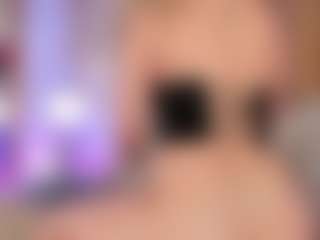 GretaVelvet's Live Sex Cam Show