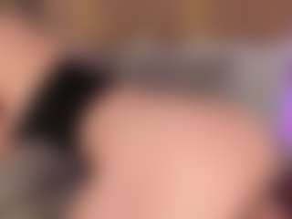 Live cam show with GretaVelvet - Squirt on SmokeAndPoke
