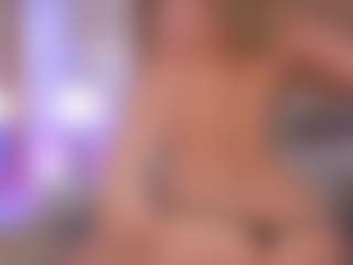 GretaVelvet's Live Sex Cam Show