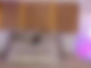 Live cam show with GretaVelvet - Striptease on pussylord.com