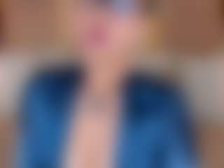 Live cam show with GretaVelvet - Deepthroat on Camsoda