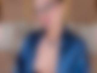 GretaVelvet's Live Sex Cam Show
