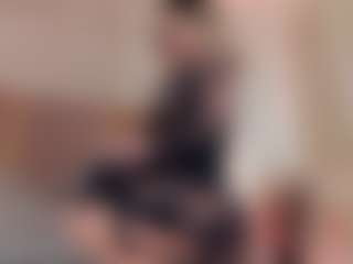 GretaVelvet's Live Sex Cam Show