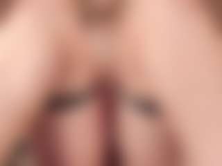 GretaVelvet's Live Sex Cam Show