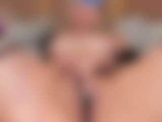GretaVelvet's Live Sex Cam Show