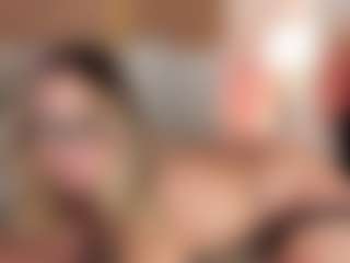 GretaVelvet's Live Sex Cam Show