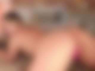 GretaVelvet's Live Sex Cam Show