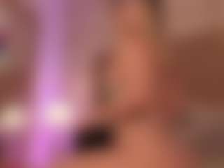 Live cam show with GretaVelvet - Blonde Hair Amateur on Camsoda