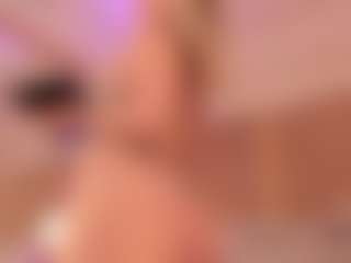 Live cam show with GretaVelvet - Squirt Blonde Hair on Camsoda