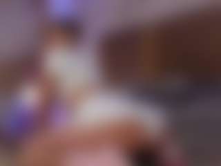 Live cam show with GretaVelvet - Blonde Hair Petite on madthumbs