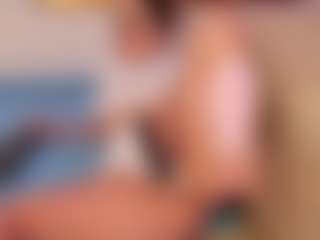GretaVelvet's Live Sex Cam Show