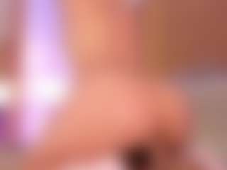GretaVelvet's Live Sex Cam Show