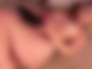 GretaVelvet's Live Sex Cam Show