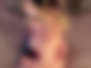 GretaVelvet's Live Sex Cam Show