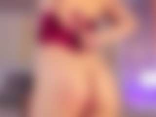GretaVelvet's Live Sex Cam Show
