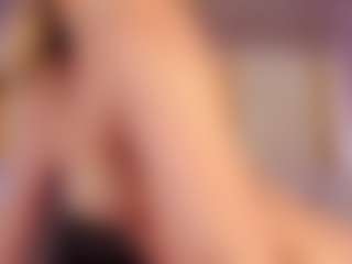 GretaVelvet's Live Sex Cam Show