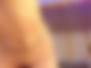 GretaVelvet's Live Sex Cam Show