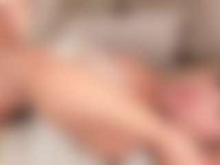 GretaVelvet's Live Sex Cam Show