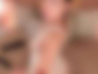 GretaVelvet's Live Sex Cam Show