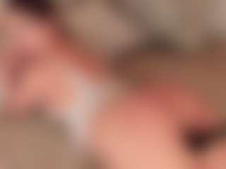 GretaVelvet's Live Sex Cam Show