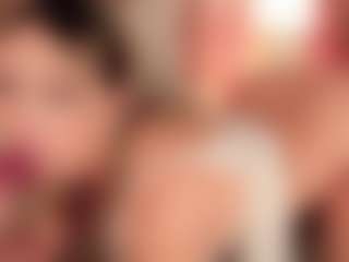 GretaVelvet's Live Sex Cam Show