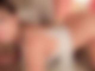 GretaVelvet's Live Sex Cam Show