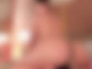 GretaVelvet's Live Sex Cam Show