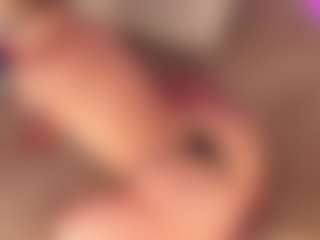 GretaVelvet's Live Sex Cam Show