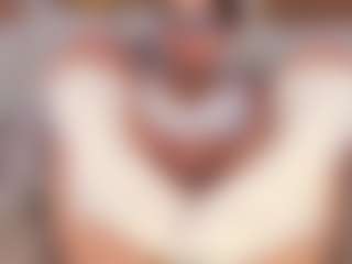 Live cam show with GretaVelvet - Athletic Public on Big Tits