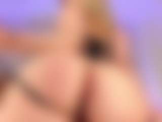 Live cam show with GretaVelvet - Athletic Lush on CSO-WL