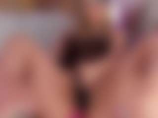Live cam show with GretaVelvet - Petite on Gym Cam Girls