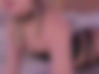 Live cam show with GretaVelvet - Striptease on slutload