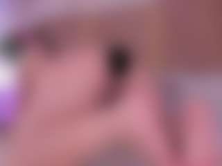 GretaVelvet's Live Sex Cam Show