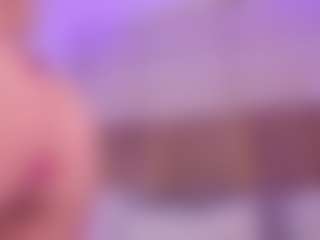 GretaVelvet's Live Sex Cam Show