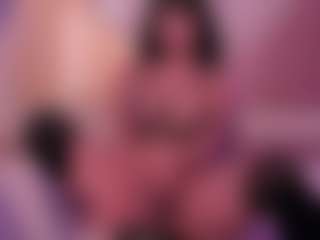 GretaVelvet's Live Sex Cam Show
