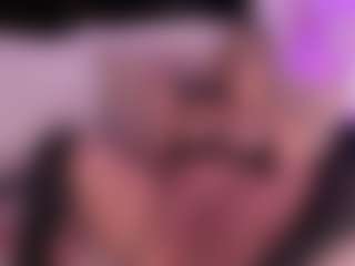 GretaVelvet's Live Sex Cam Show