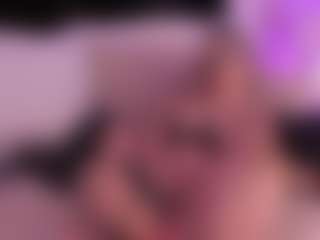 GretaVelvet's Live Sex Cam Show