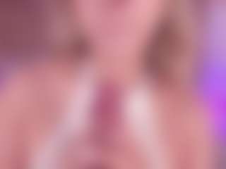 Live cam show with GretaVelvet - Lush Blonde Hair on Camsoda