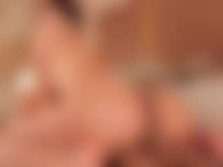 GretaVelvet's Live Sex Cam Show