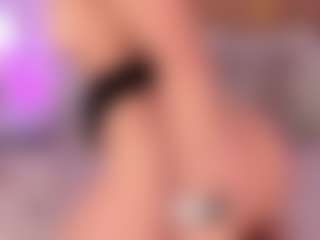 GretaVelvet's Live Sex Cam Show