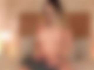 GretaVelvet's Live Sex Cam Show