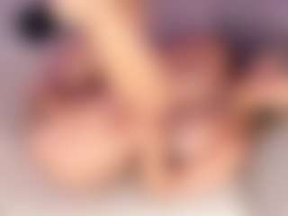 GretaVelvet's Live Sex Cam Show