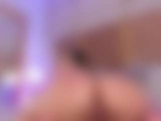 GretaVelvet's Live Sex Cam Show