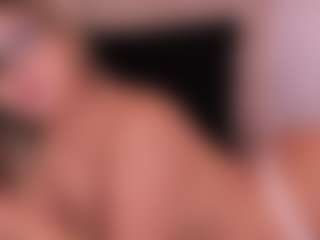 GretaVelvet's Live Sex Cam Show