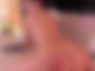 GretaVelvet's Live Sex Cam Show