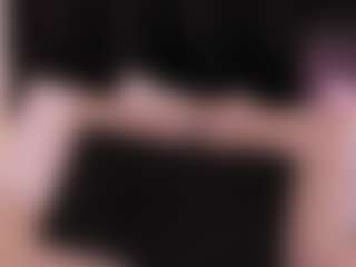 GretaVelvet's Live Sex Cam Show