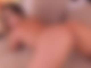 Live cam show with GretaVelvet - Petite on Pornisteam.com